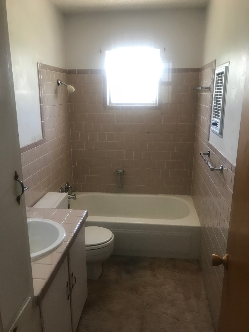 upstairs bathroom before